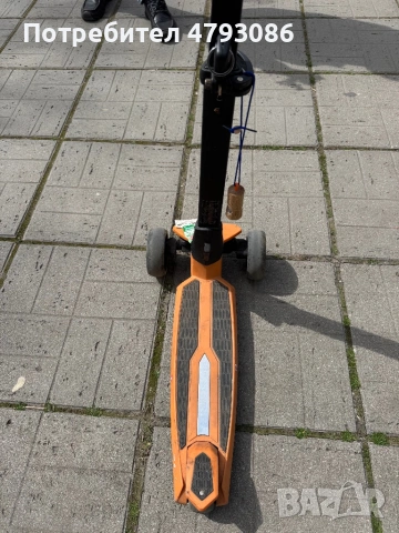 Тротинетка Ламборгини, снимка 2 - Скутери и тротинетки - 54157889