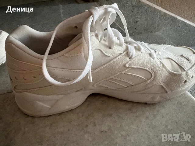 Маратонки Reebok 37,5 размер, снимка 3 - Маратонки - 55962250