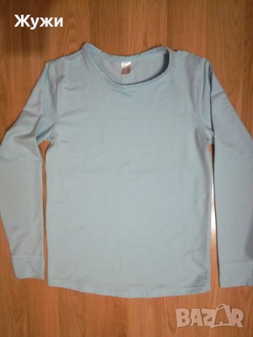 НОВА дамска блуза М размер,, снимка 1 - Блузи с дълъг ръкав и пуловери - 30757131
