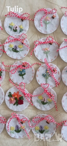 Ръчно изработени мартеници