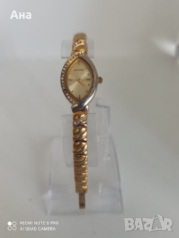 Красив Дамски позлатен часовник Sekonda

, снимка 2 - Дамски - 42759083