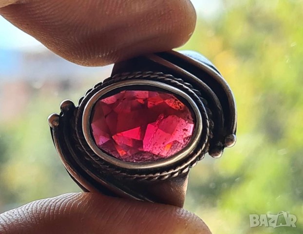 Сребърен пръстен с естествен гранат, снимка 3 - Пръстени - 42407311