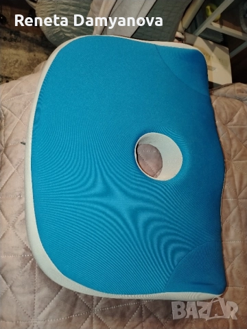 Анатомична възглавница за сядане при дискова херния, хемороиди и други, снимка 2 - Възглавници - 52217024