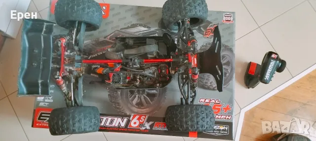 ARRMA Kraton 6S V6 EXB (Extreme Bash) – Топ състояние (Внос Германия) / Бартер за DJI дрон, снимка 3 - Електрически играчки - 55822780