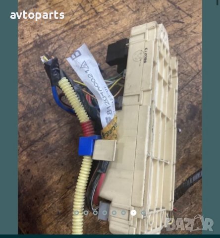 Subaru legacy 1998година 2.0i Табла- Релета и BSI, снимка 7 - Части - 40482352