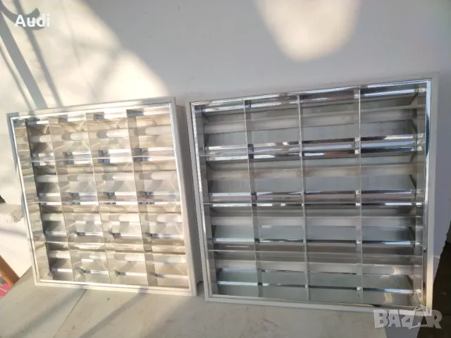 Осветително тяло за пури 4x60см, за вграждане в растерен таван, бяло тяло, алуминиев отражател. Напъ