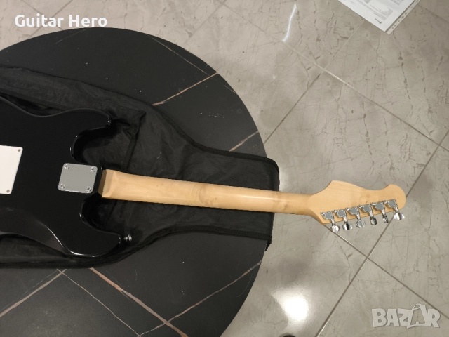 Електрическа китара Caraya тип стратокастер, снимка 4 - Китари - 52663570