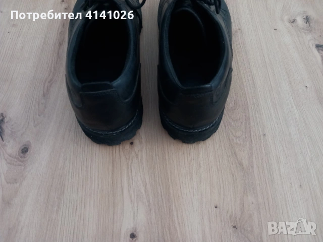 Подарявам за абитуриент в нужда мъжки обувки Clarks - Eстествена кожа., снимка 4 - Официални обувки - 54150696