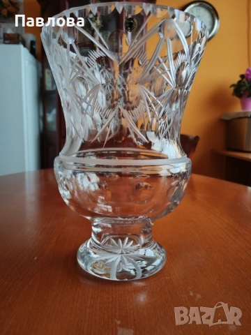 Кристална ваза, снимка 4 - Вази - 54069493