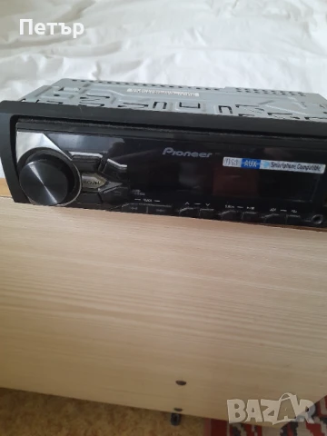 Продавам радио Пайнер за кола 