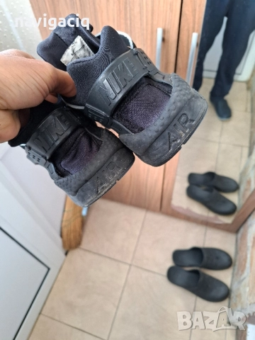 Оригинални маратонки nike huarache , снимка 3 - Маратонки - 52154678