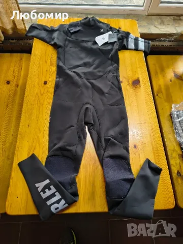 Неопренов костюм Hurley ADVANT L размер Цялостен костюм , снимка 3 - Водни спортове - 50223058