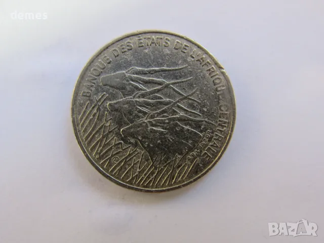 Централни Африкански Щати, 100 франка, 1992, 130L, снимка 6 - Нумизматика и бонистика - 55827574