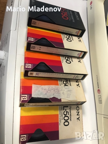 Касети Betamax 5 броя.