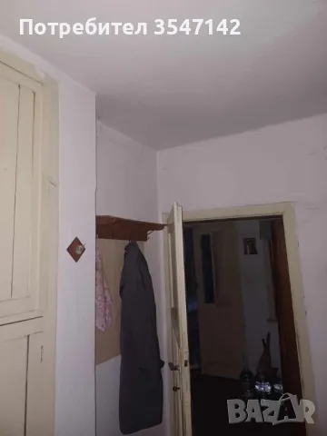 Двуетажна къща 96 кв.м с двор 2030 кв.м в с. Маломир, снимка 9 - Къщи - 38677471