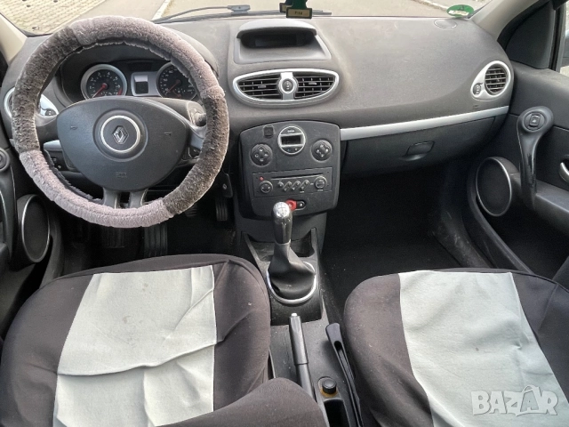 Рено Клио 1.2 бензин, снимка 7 - Автомобили и джипове - 52756555