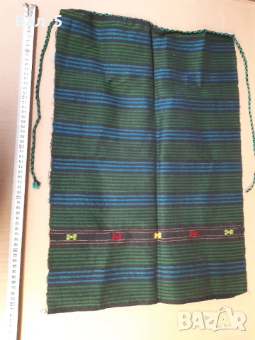 Автентична тъкана вълнена престилка , носия, снимка 2 - Антикварни и старинни предмети - 53876349