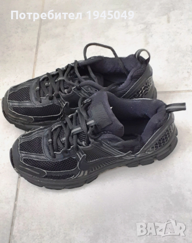 Детски маратонки Nike Vomero 5