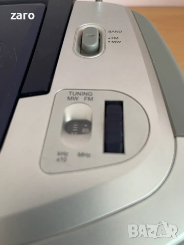 Радиокасетофон с CD Philips, снимка 5 - Радиокасетофони, транзистори - 54312226