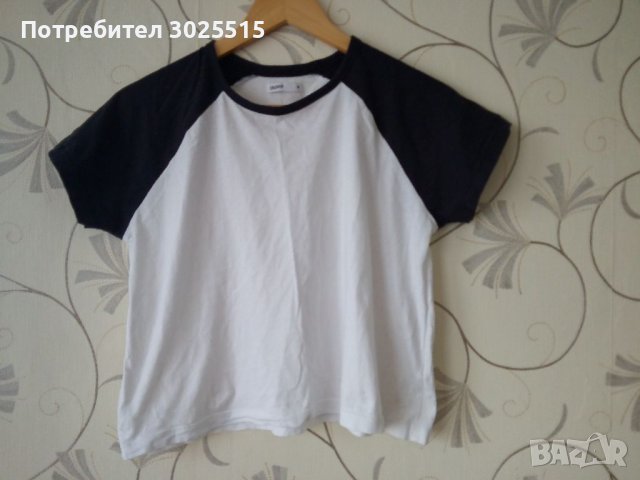 Тениска Размер М, снимка 1 - Тениски - 36998035