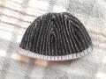 Зимна шапка черно и сиво, снимка 1