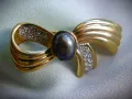 Позлатена брошка с черна тихоокеанска перла, снимка 2