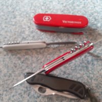 VICTORINOX,OFFICER,RIGHARTZ SOLINGEN ,, снимка 1 - Ножове - 31187577