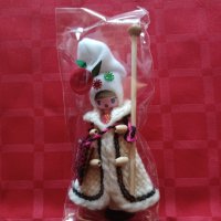 Ръчно изработени сувенири кукли с национални носии и розово масло , снимка 5 - Други - 39472281