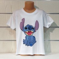 Нова бяла детска тениска с дигитален печат Стич (Stitch), снимка 5 - Детски тениски и потници - 38168198