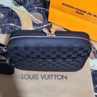 Мъжка чанта Louis Vuitton , снимка 2 - Чанти - 38832699