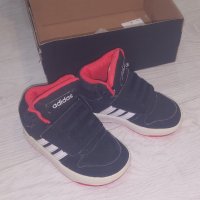 Кецове Adidas, снимка 5 - Детски маратонки - 42814271