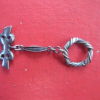Невероятен знак емблема значка Кристиан Диор , снимка 3 - Колекции - 36788438