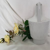 Порцеланова ваза Op Art, от серията Paradise, което се отнася до мотивите на декора., снимка 2 - Антикварни и старинни предмети - 38377536
