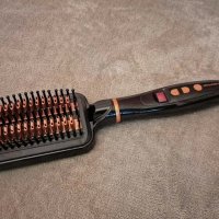 Керамична електрическа четка за изправяне на коса VitalMaxx, снимка 7 - Други - 35488116