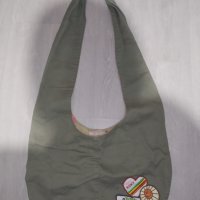 2 бр маркови дамски чанти тип торба roxy и wolford, снимка 11 - Чанти - 36661551