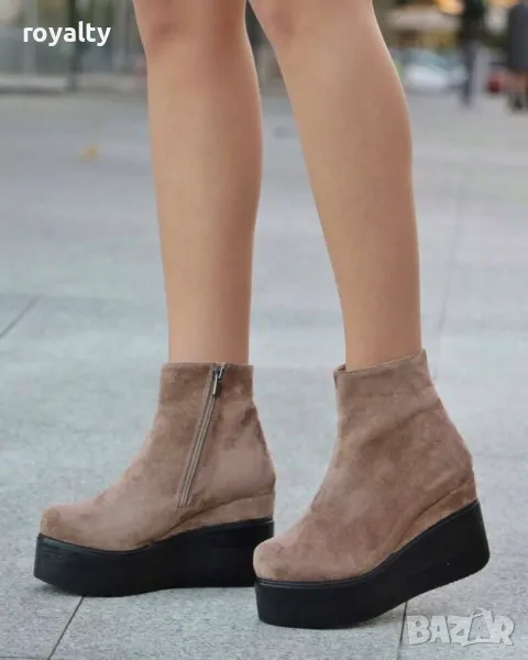 Боти на платформа - Велур, снимка 1