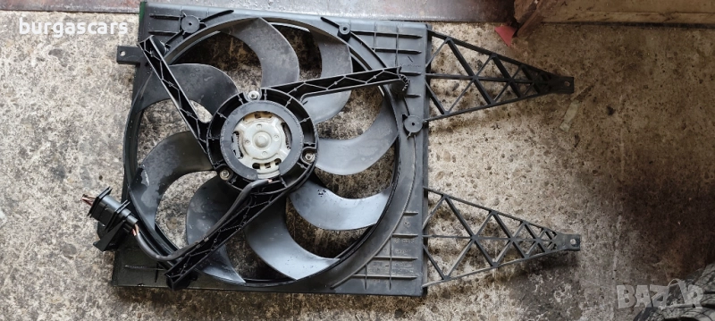 Перка охлаждане 600 121 207 Skoda Fabia II 1.2 - 80лв, снимка 1