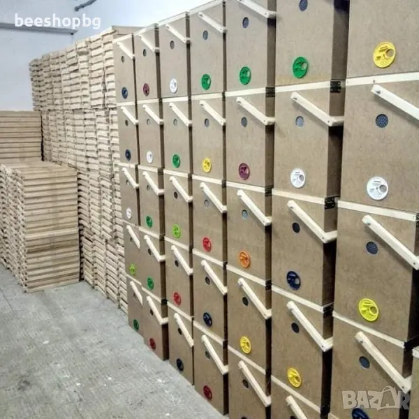 Сандъче пчеларско преносно 6/12 рамки, снимка 1