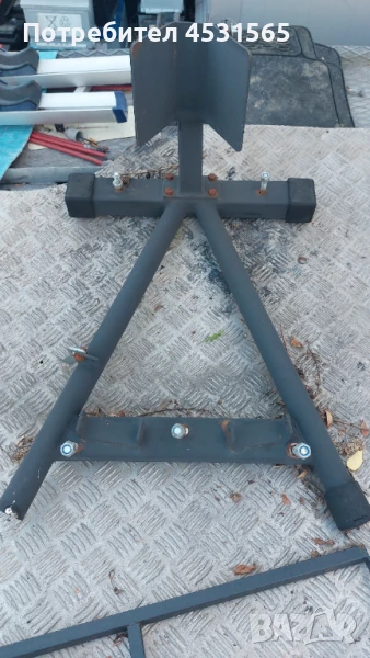 Стойка за мотор-оригинална, снимка 1