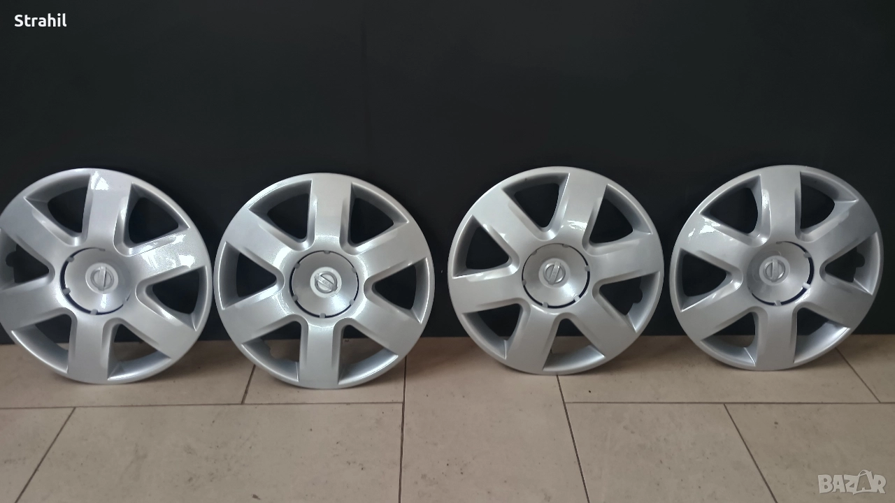 Оригинален комплект тасове 15 заNissan 403151833R, снимка 1