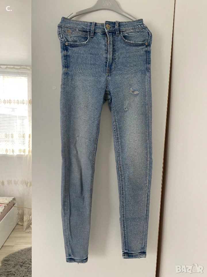 Дамски дънки Stradivarius, снимка 1