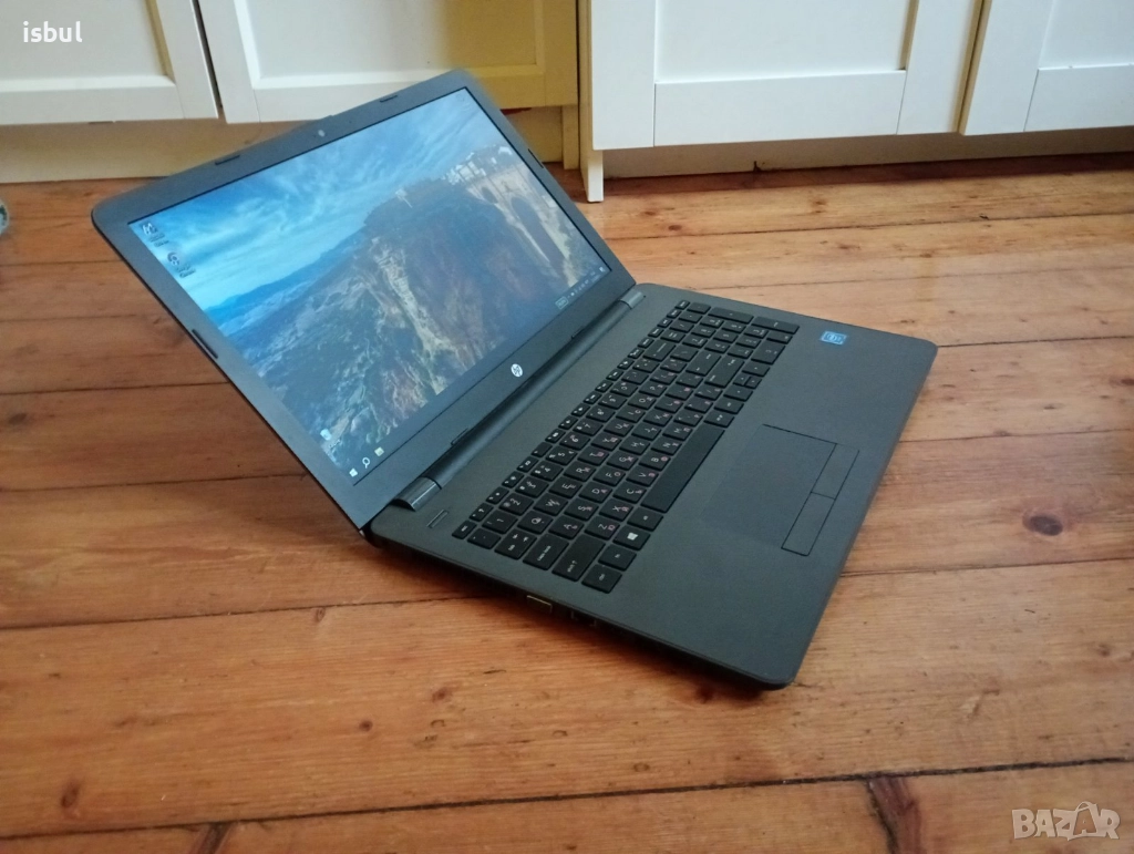 Лаптоп Hp, отличен, почти ново SSD, 15 инч дисплей, батерия над 5 часа, снимка 1