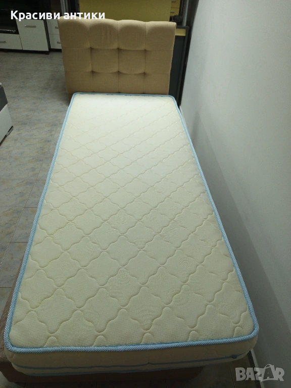 Легло с почти нов матрак, снимка 1