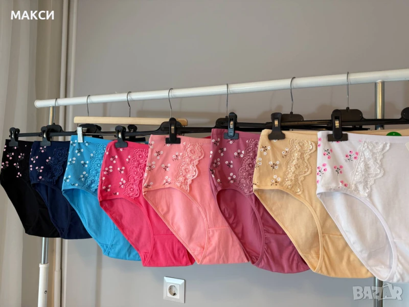 Макси красиви висококачествени памучни еластични бикини с висока талия в различни цветове +дантелка, снимка 1