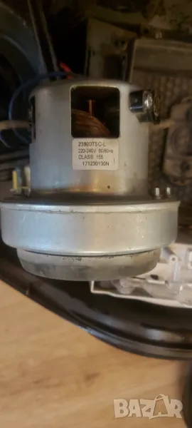 Прахосмукачка ROWENTA RO3731EA / RO37OE0 / 750W за части, снимка 1