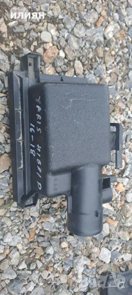 капак на въздушен филтър за Toyota Yaris Hibrid 2016 2017 2018 2019 177050M080, снимка 1