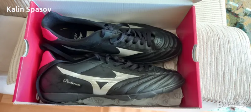 Футболни обувки, снимка 1