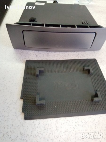 За Алфа Ромео 147 и ГТ поставка за I pod c OEM Nr. 50903187 светлосива, снимка 1