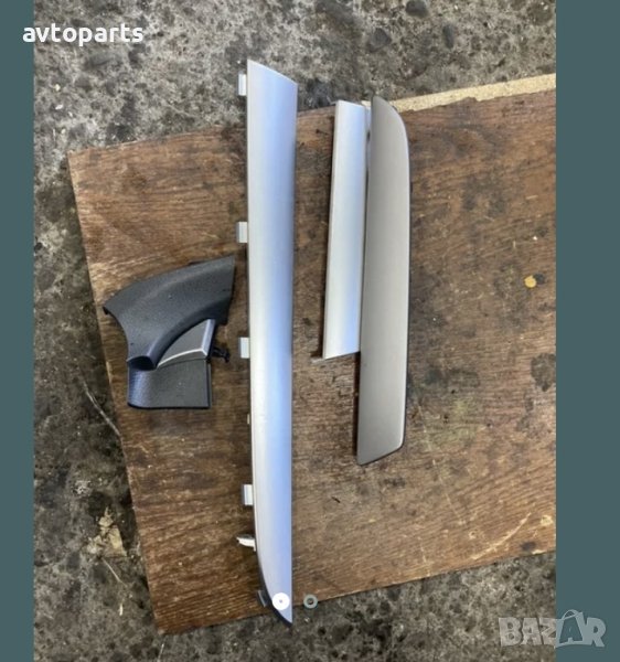 Subaru legacy 2011година интериорни лайсни табло, снимка 1