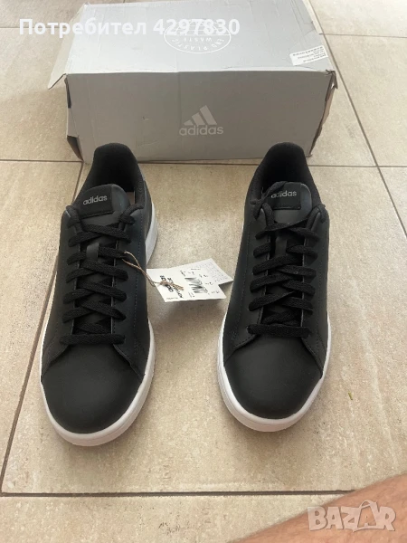 Нови маратонки Adidas размер 43 1/3, снимка 1